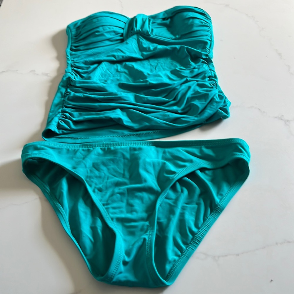 2 piece La Blanca turquoise Tankini size 4